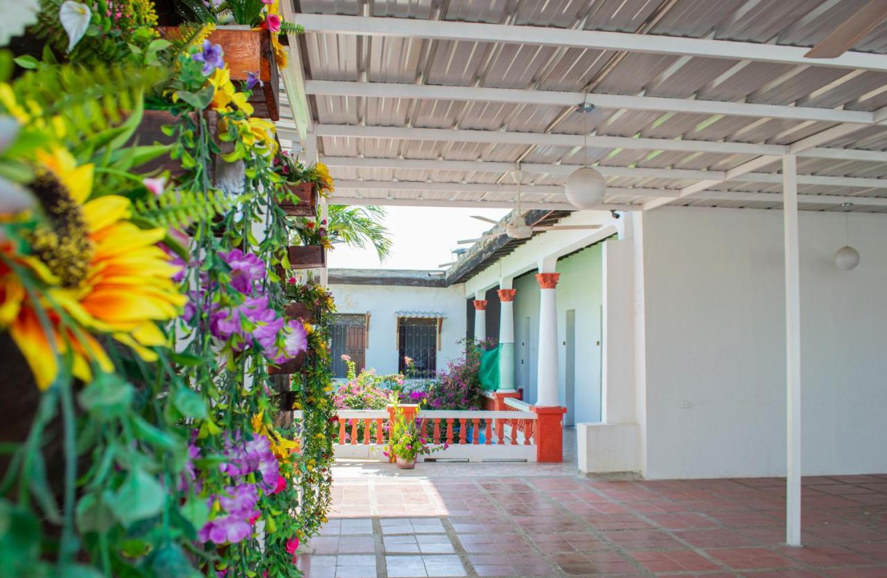 Hostal Maranatha Santa Marta  Kültér fotó